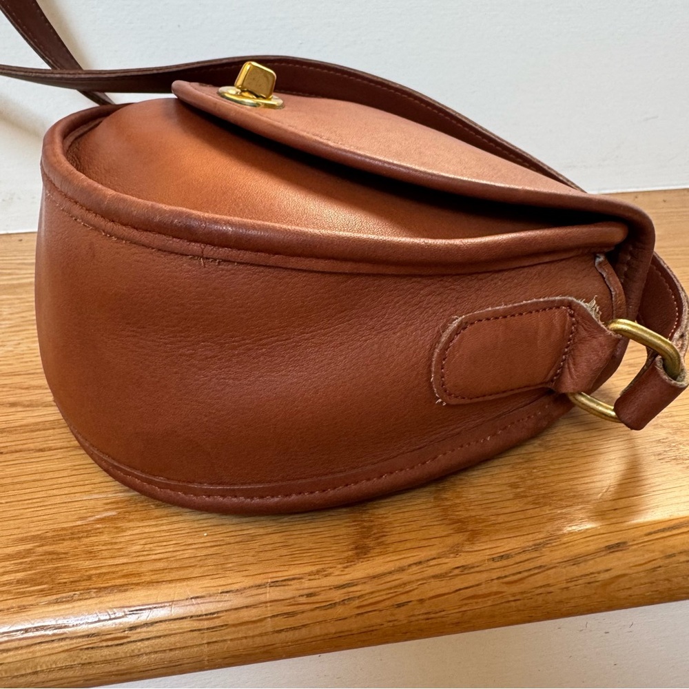 Vintage Coach Watson 9981 British Tan Leather Crossbody Bag - Picture 12 of 12